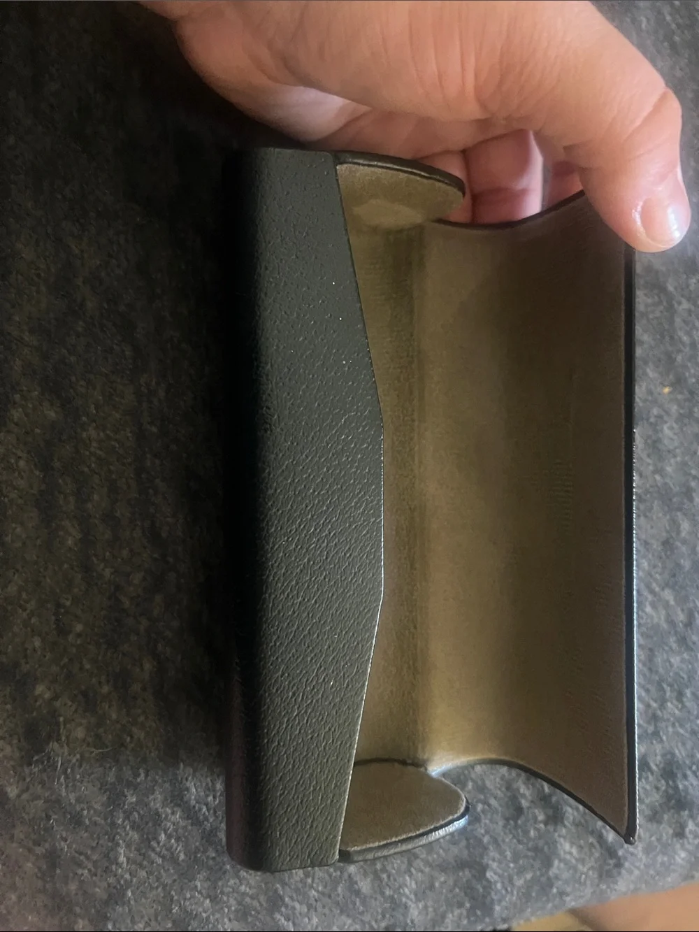 Burberry compact leather